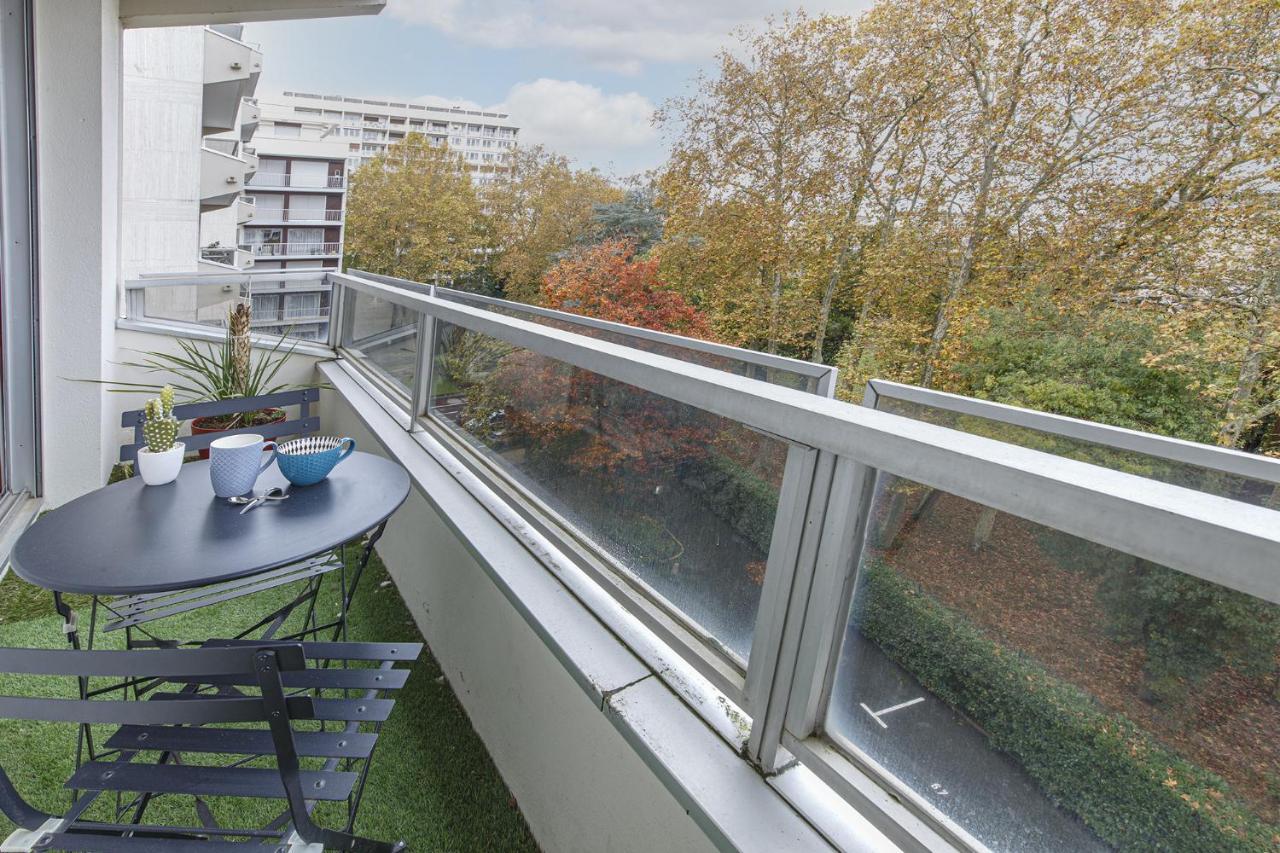 Chic Appartement Vue Sur Parc Au Calme Angers Ngoại thất bức ảnh